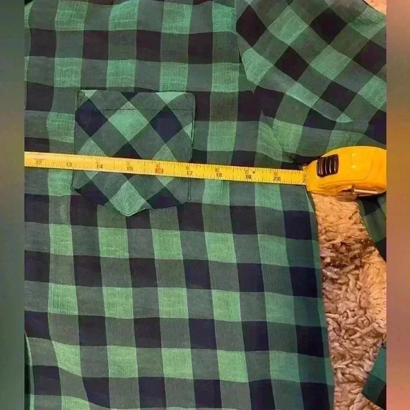 Free Vest included with checked shirt size L (H100) - Picture 13 of 16